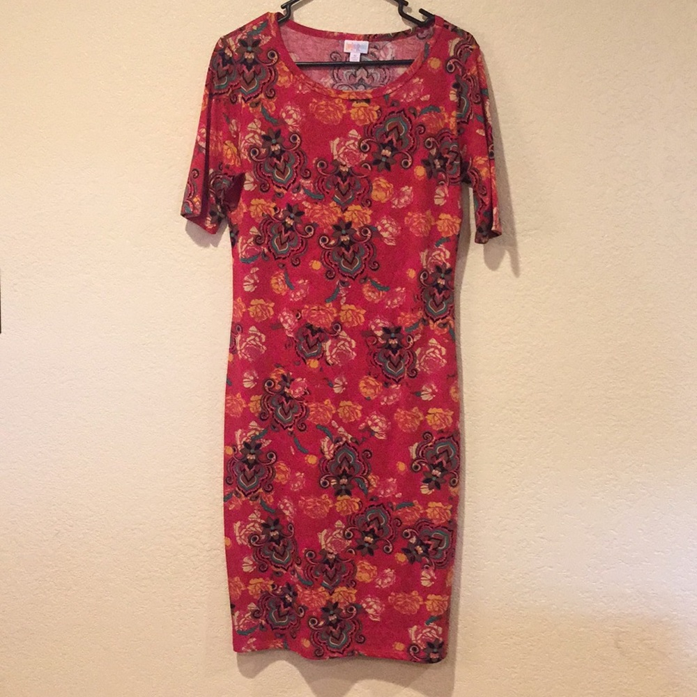 LuLa Roe Julia size medium.
